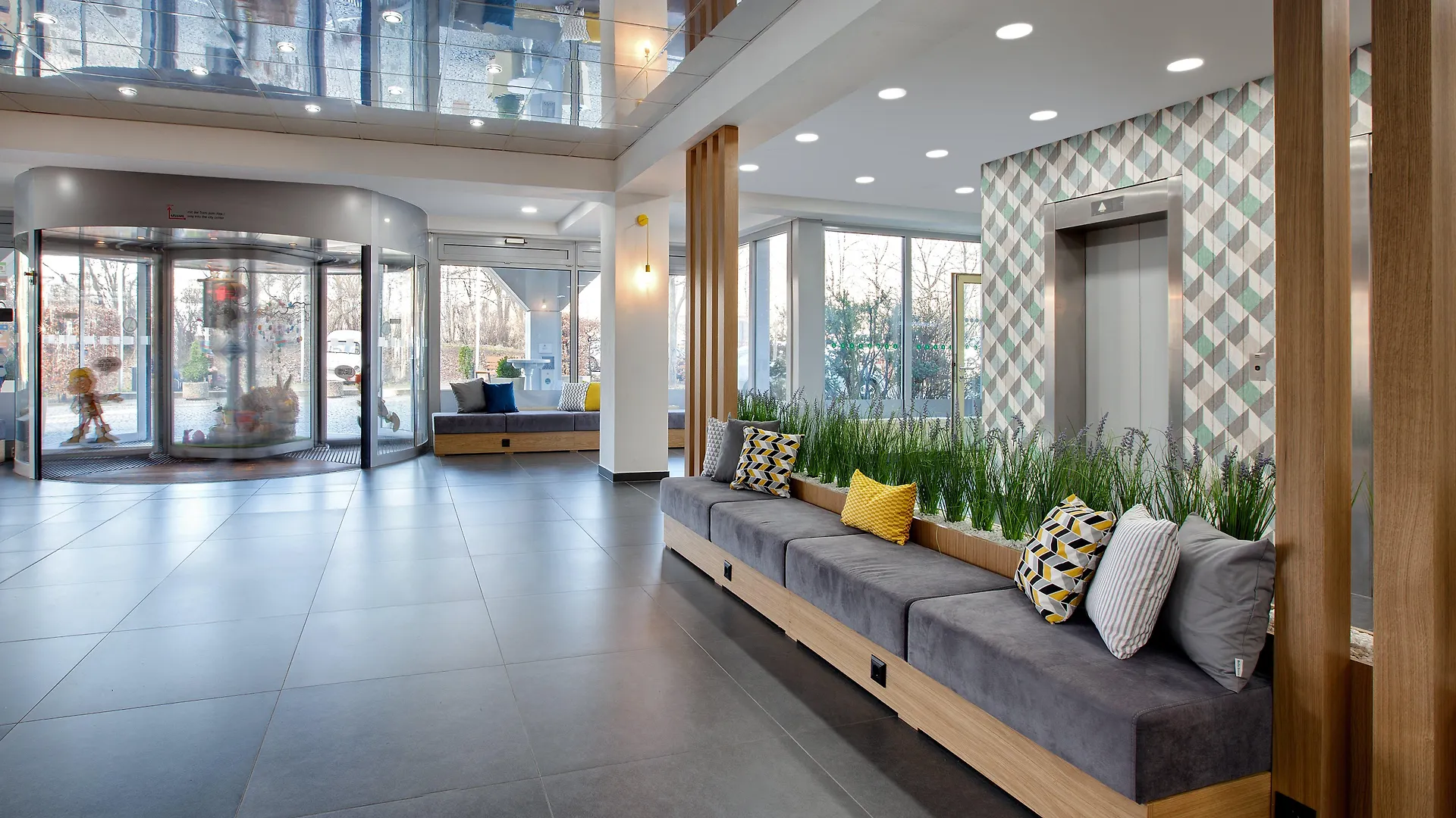 Holiday Inn Berlin City-East Landsberger Allee, An Ihg Hotel 4*,
