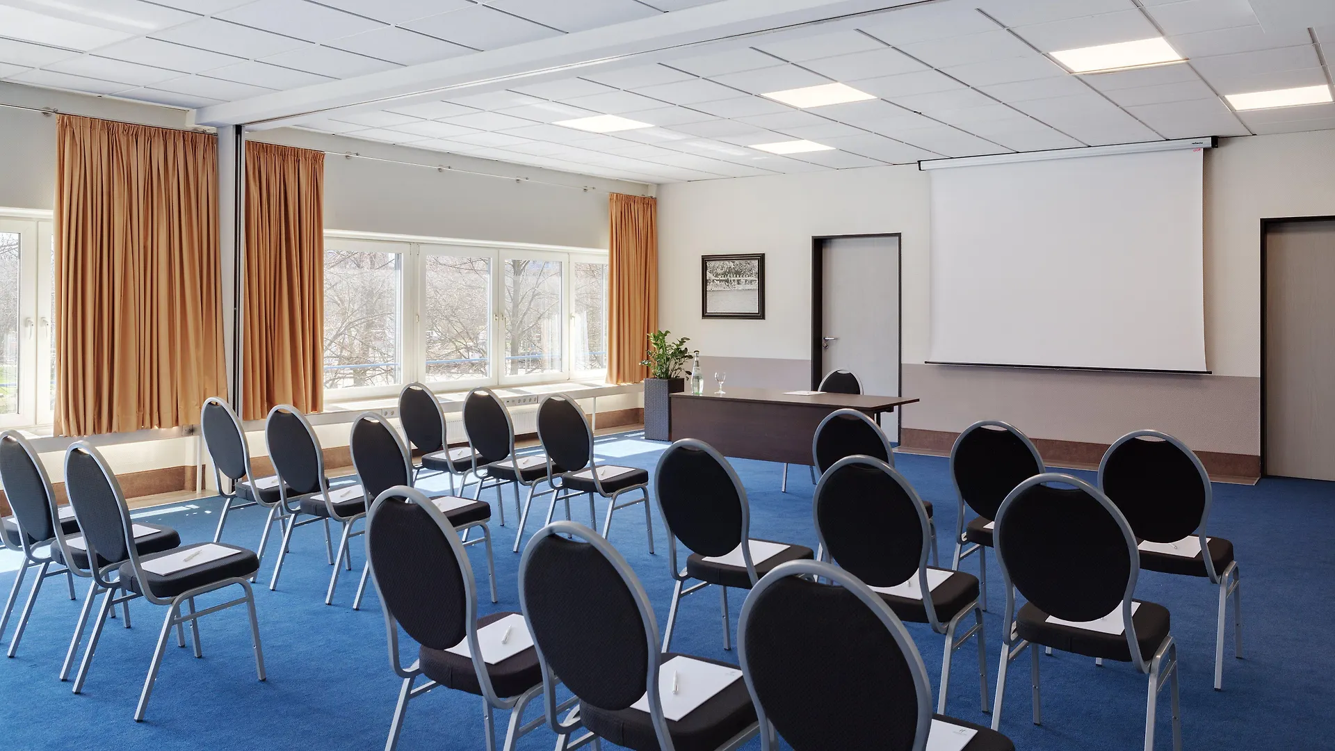 Holiday Inn Berlin City-East Landsberger Allee, An Ihg Hotel
