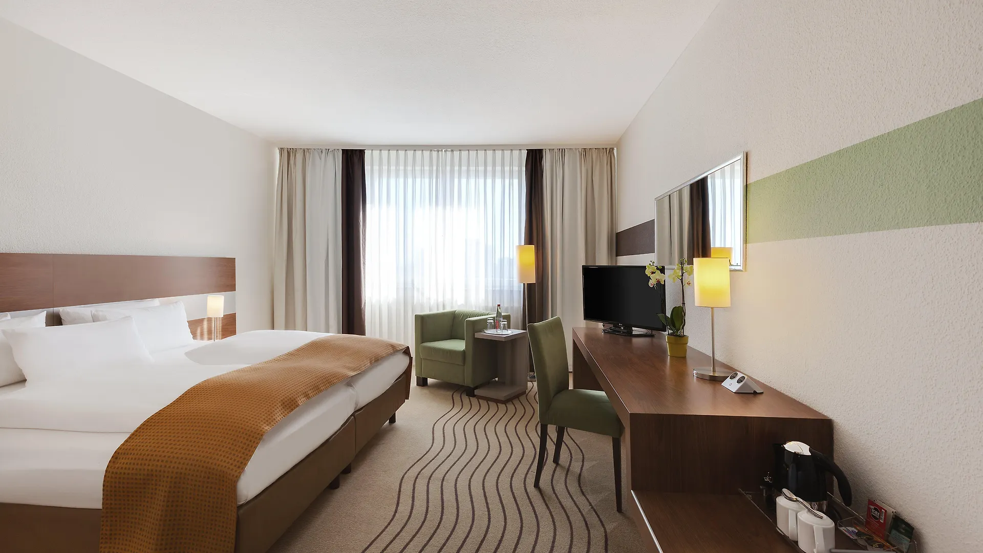 Holiday Inn Berlin City-East Landsberger Allee, An Ihg Hotel 4*,